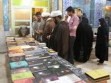 راه اندازی نمایشگاه کتاب دفاع مقدس در بندر امام خمینی(ره) 